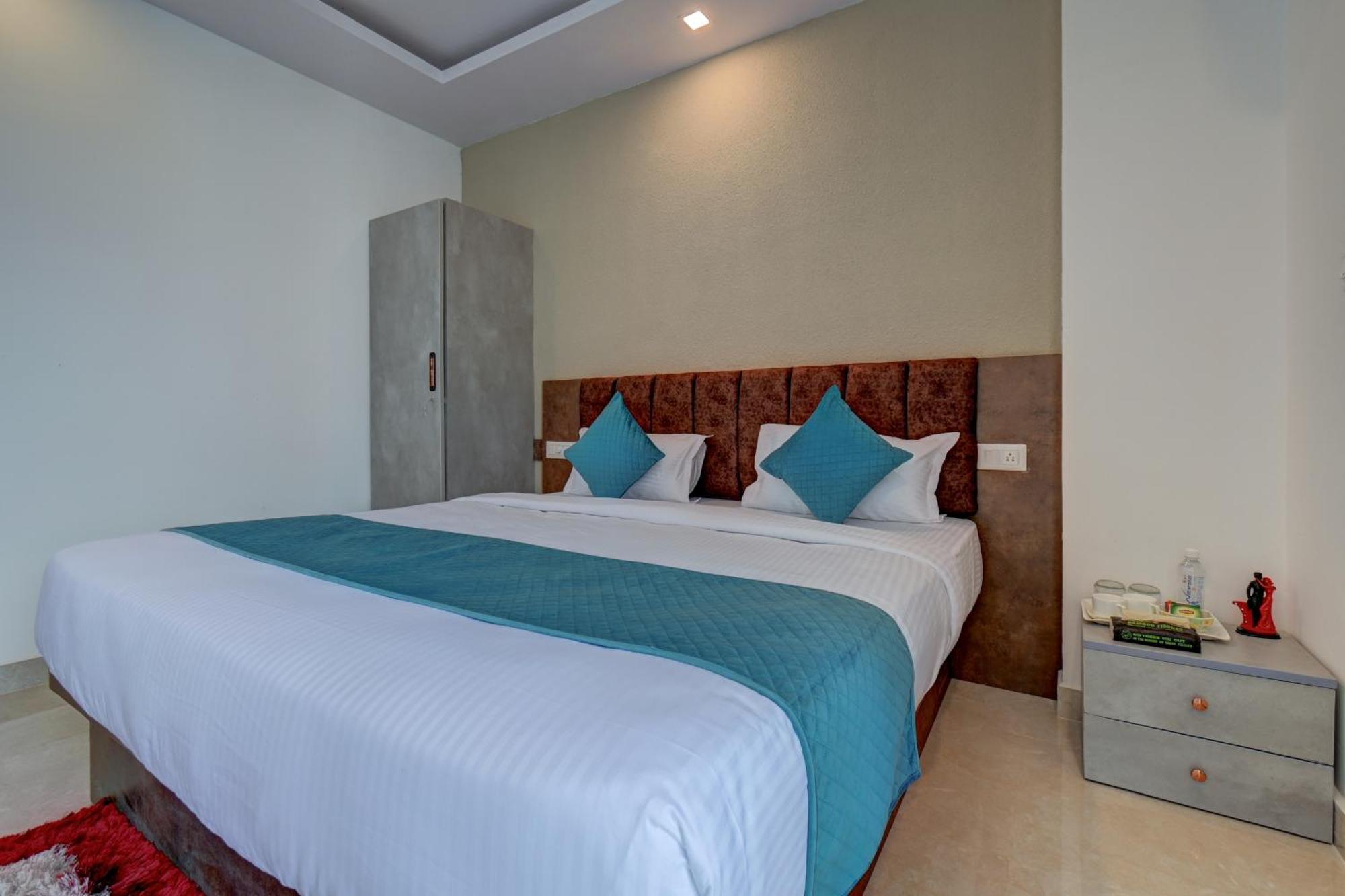 Hotel Cloud 9 Luxury Stay Mysore Extérieur photo
